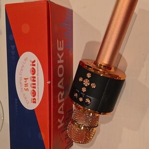 Multi-Function Wireless Microphone - Rose Gold